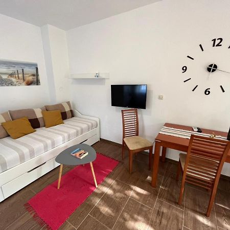 Studio Apartman San 3 Liznjan Exterior photo